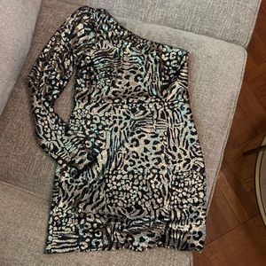 Lulu’s single sleeve cocktail dress
